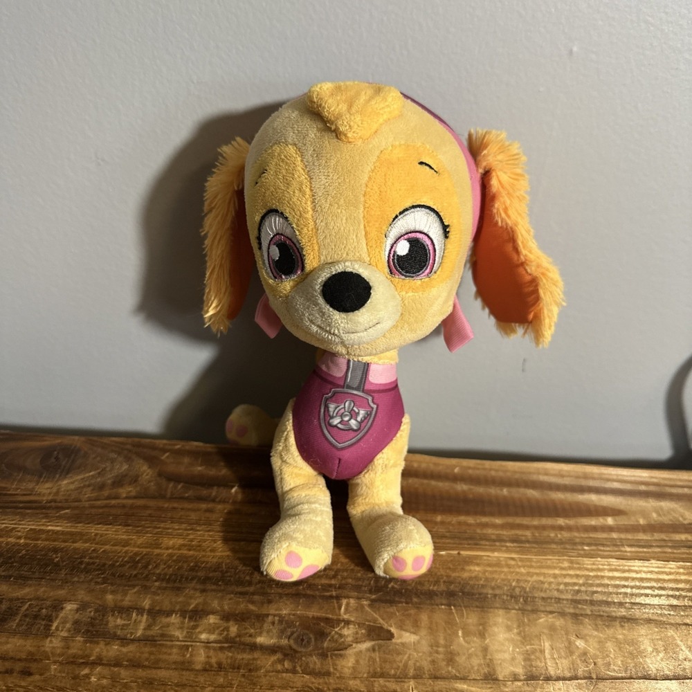 Paw Patrol SKYE Stuffed Animal Plush Dog 10 Inch Toy Spinmaster 2015